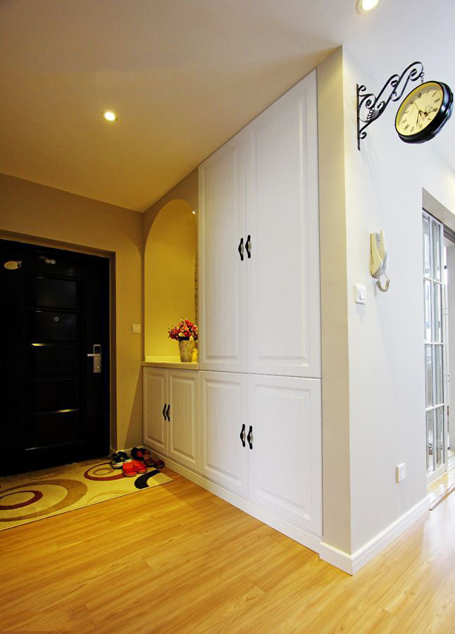 95平現(xiàn)代混搭隱形門+陽臺變書房風(fēng)格裝修效果